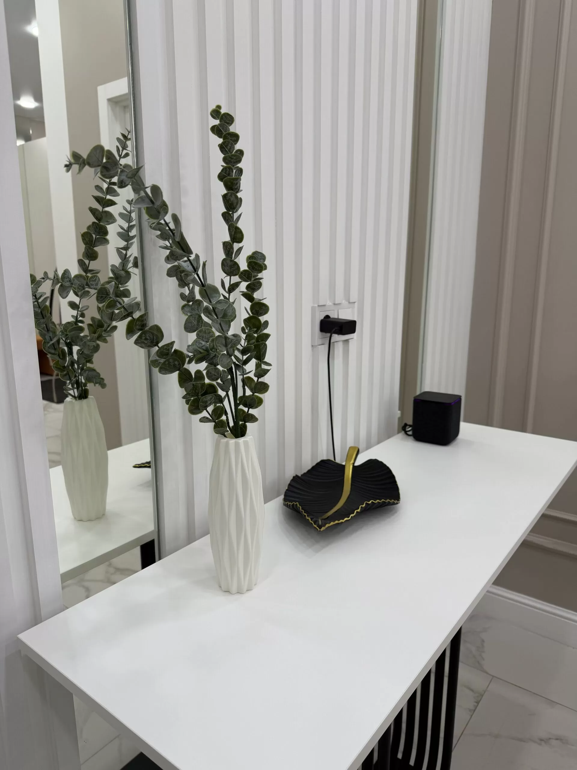 Новосибирск, ул. Немировича-Данченко, 146/1